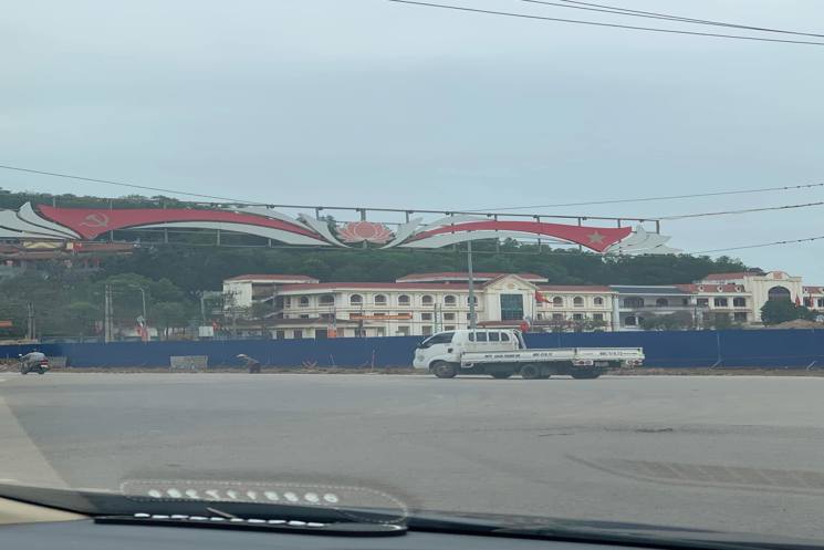 CẦN RA GẤP 1 LÔ ĐẤT  HƯƠNG MẠC- TỪ SƠN ( SÁT VÁCH ANH ĐÔNG ANH )