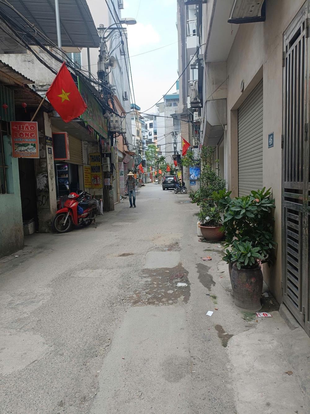 Bán nhà Mễ Trì, Nam Từ Liêm: Ngõ Thông, Ô Tô Tránh, Kinh Doanh Sầm Uất - Giá 17.8 tỷ