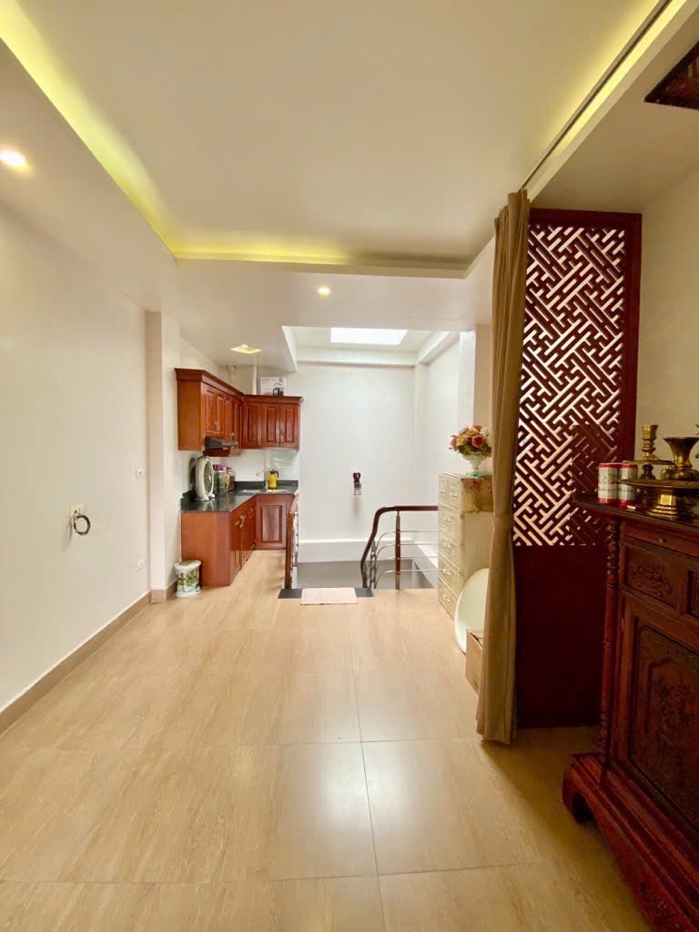 Nhà Mặt Phố Tô Vĩnh Diện 6 Tầng - Vị Trí Đắc Địa - Kinh Doanh/Ở - Cho Thuê