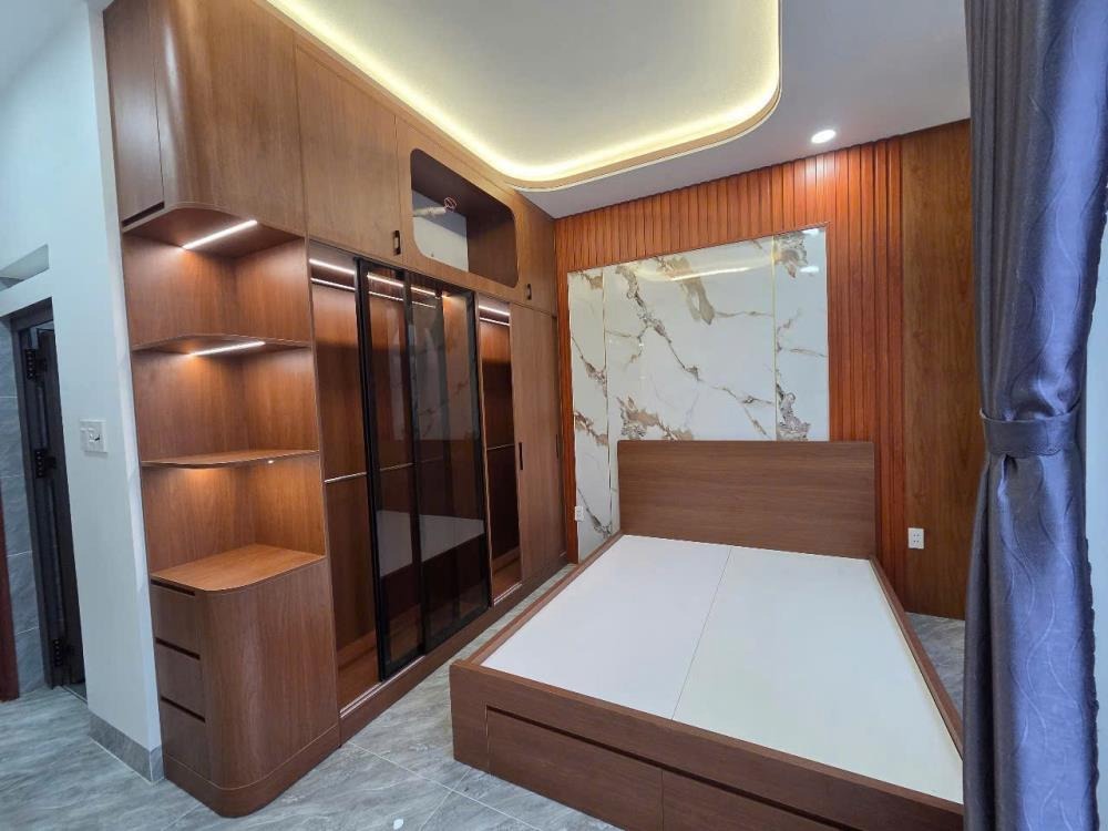 Siêu phẩm nhà phố 5 tầng, vị trí đắc địa Bình Tân - Giá chỉ 6.8 tỷ