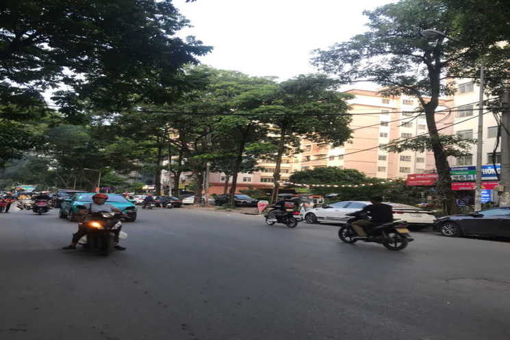 VIP - SIÊU HIẾM - TT HUYỆN THANH TRÌ PHÂN LÔ QUÂN ĐỘI, KINH DOANH, Ô TÔ TẢI TRÁNH, VÀO NHÀ 66m HƠN