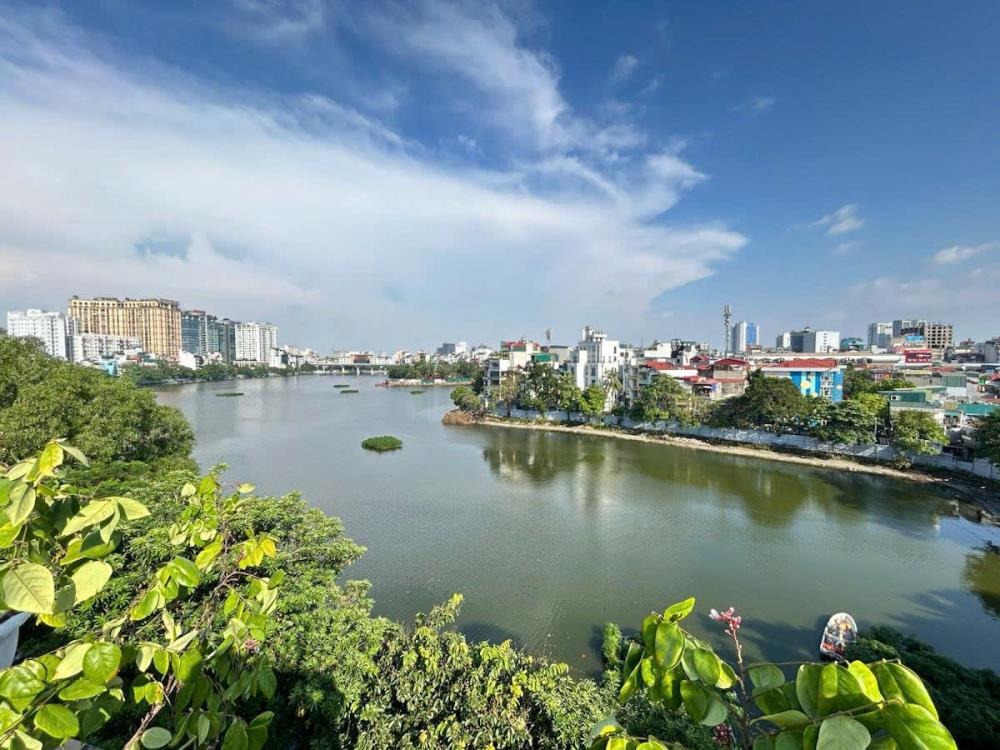 Nhà Mặt Phố Đống Đa 45m2, 6 Tầng - View Hồ Hoàng Cầu, Kinh Doanh Đỉnh Cao