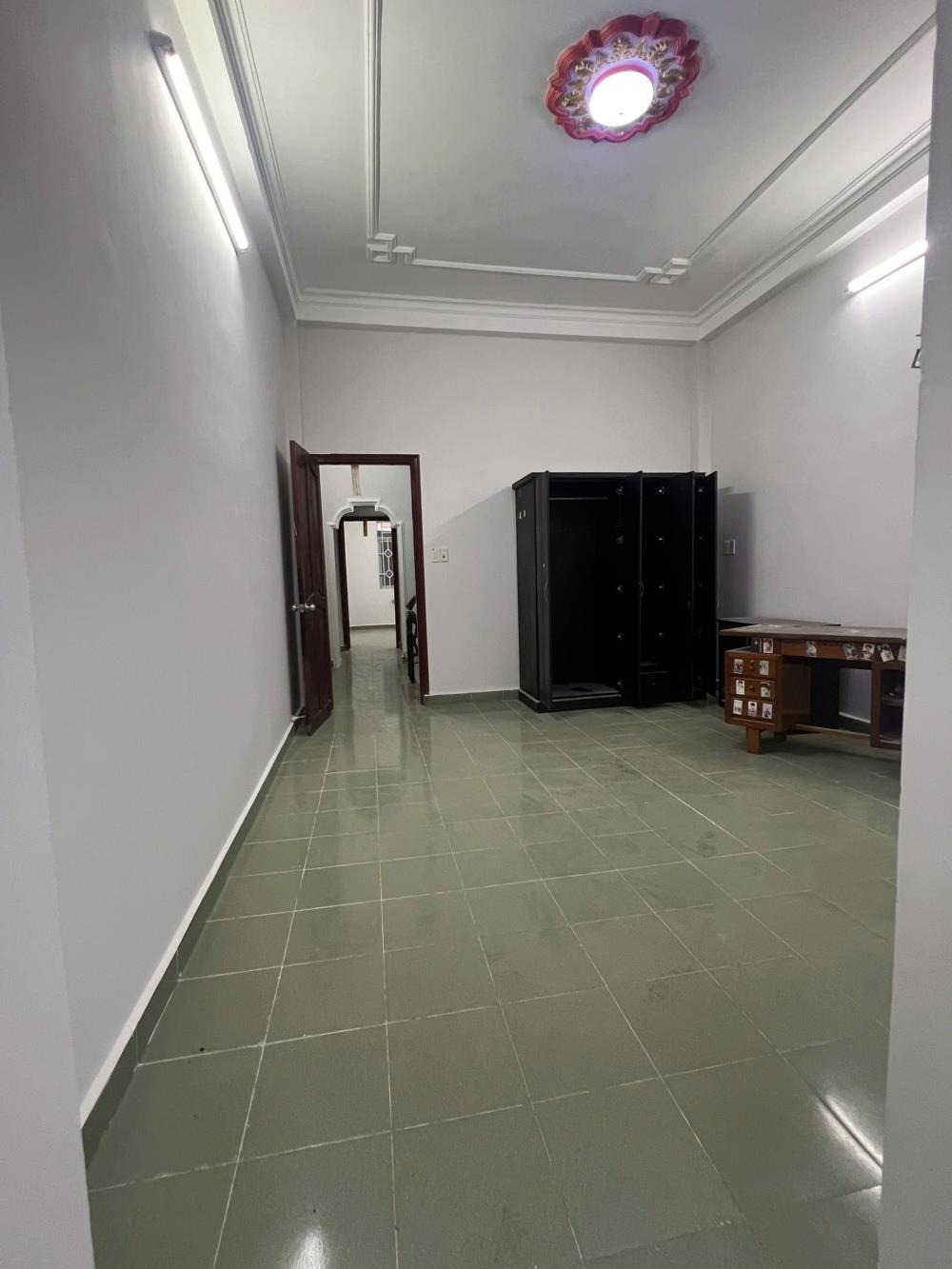 Cho Thuê Nhà Nguyên Căn Bình Tân - Vị Trí Đắc Lợi, Giá Tốt