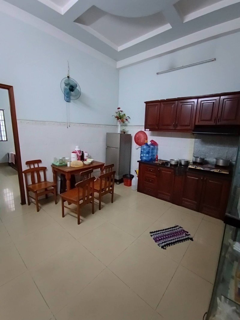Siêu phẩm nhà mặt tiền Tân Hương, Tân Phú: 266m², vị trí đắc địa, giá tốt
