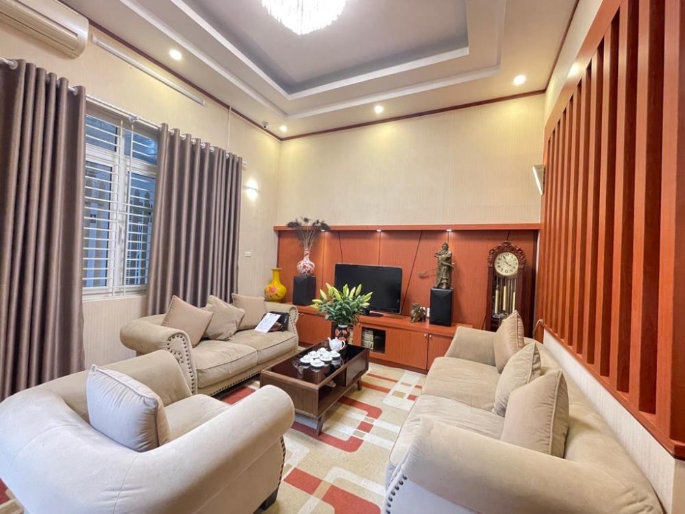 Bán nhà phố Thụy Khuê - 32m2, 4 tầng, ô tô vào cửa - Giá 6.89 tỷ