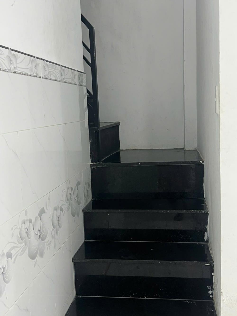 🏠 Cho Thuê Nhà Nguyên Căn Bình Tân - 8 triệu/tháng - Vị Trí Đắc Địa