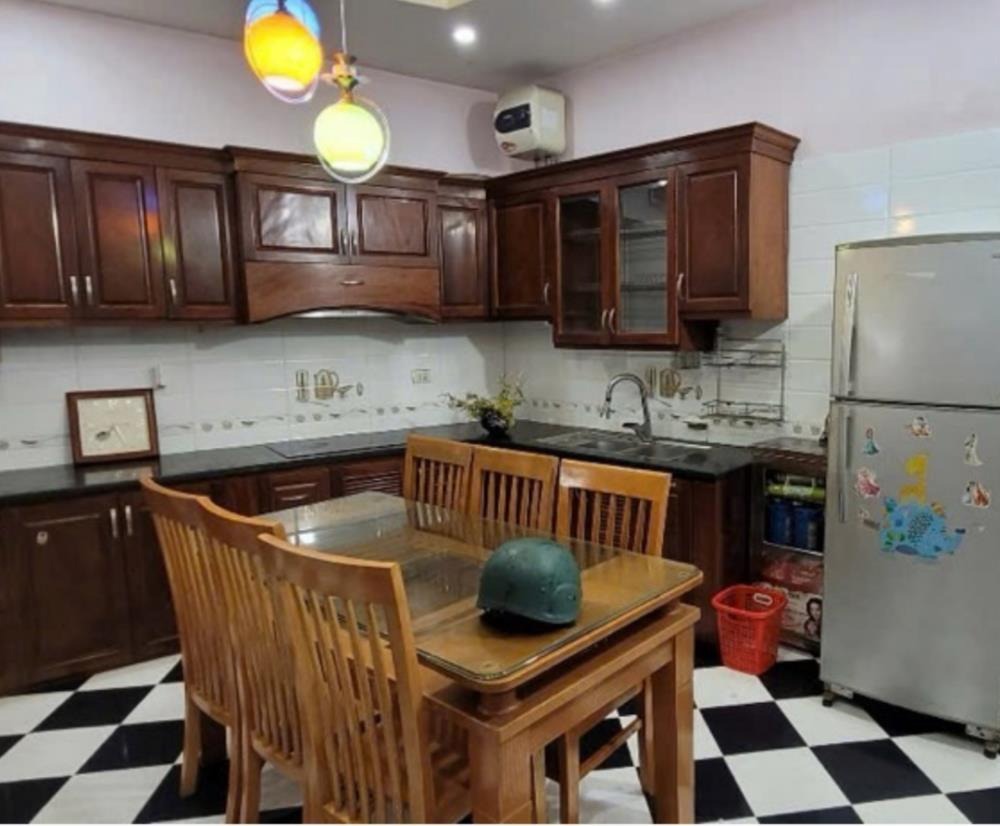 Bán nhà Phú Diễn: 60m², Giá 10.8 tỷ, Gần Bể Bơi, Trường Học