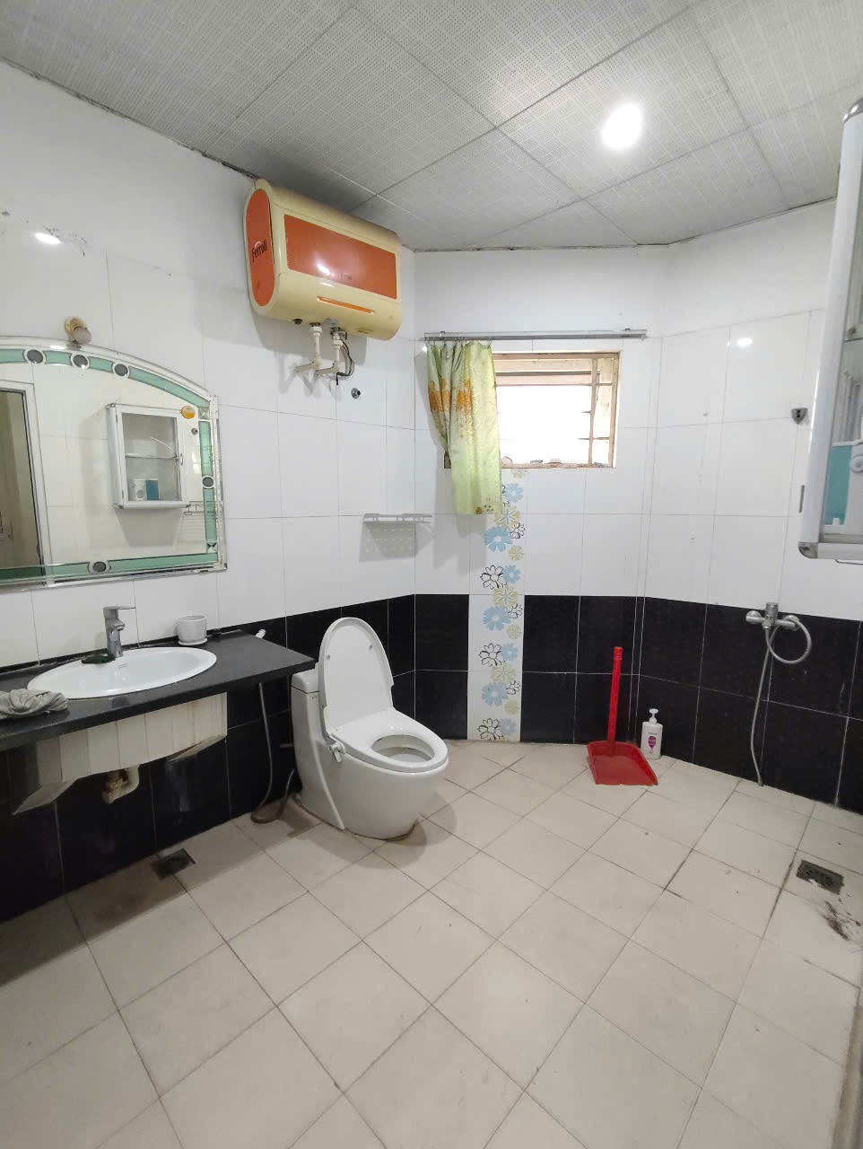 🏠 Cho Thuê Nhà Riêng KĐT Văn Quán - Lô Góc 2 Mặt Tiền - Ô Tô Tránh