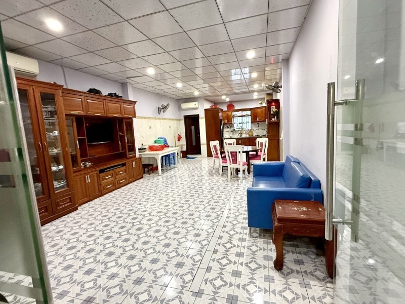 Bán Nhà Mặt Tiền Tân Bình, 5x23m, 4 Tầng, 28 Tỷ, Ngã Tư Bảy Hiền