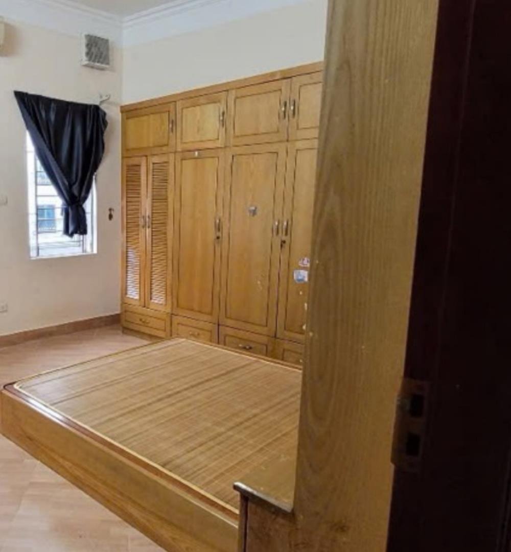 Bán nhà Phú Diễn: 60m², Giá 10.8 tỷ, Gần Bể Bơi, Trường Học