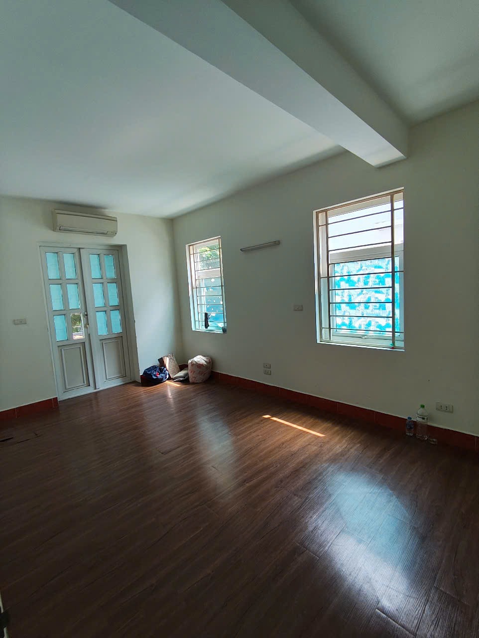 🏠 Cho Thuê Nhà Riêng KĐT Văn Quán - Lô Góc 2 Mặt Tiền - Ô Tô Tránh