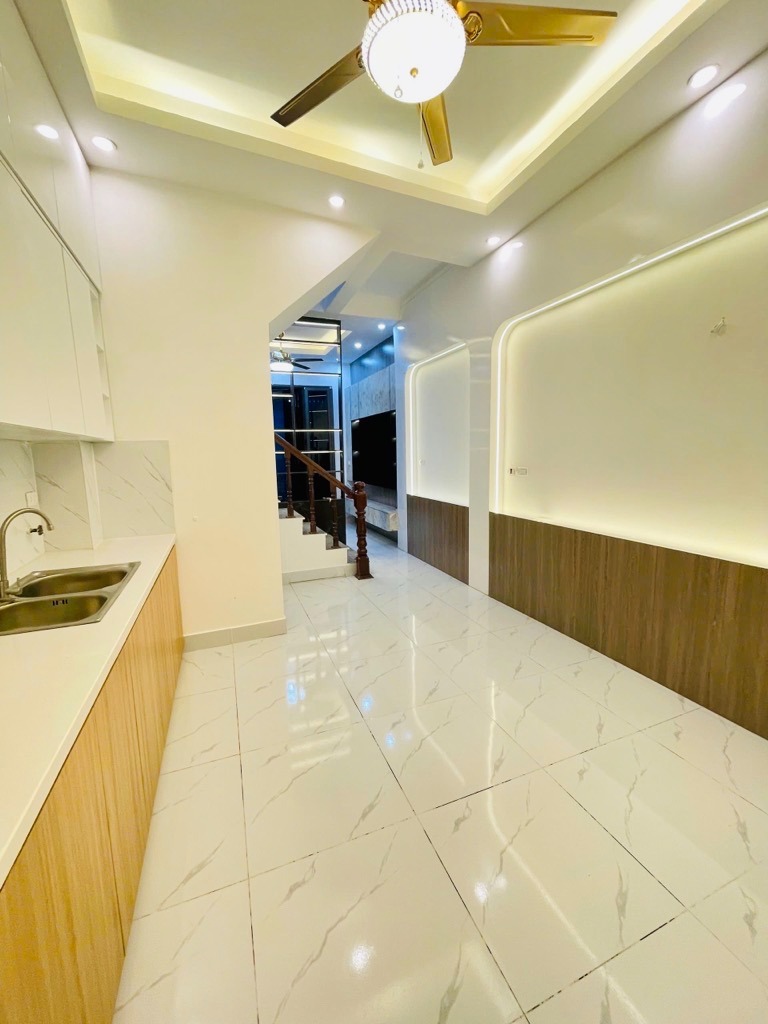 Bán nhà Phan Kế Bính - 6.79 tỷ - 32m2 - 4 Tầng - Vị trí Vip