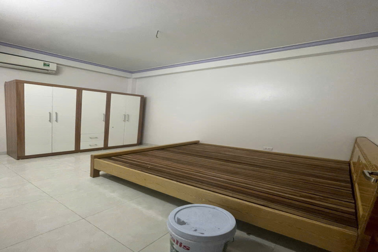 Bán gấp nhà 4 tầng gần 40m2  tại Yên Nghĩa- Hà Đông vừa ở vừa cho SV thuê, thu nhập ổn định