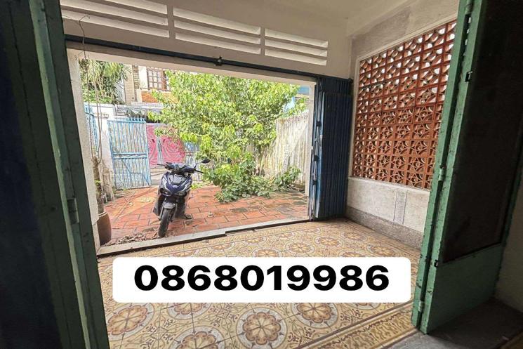 116M2 - Nhỉnh nhẹ 6 Tỷ  mặt tiền xe hơi thông Lê Văn Việt- chợ Hiệp Phú, Q9