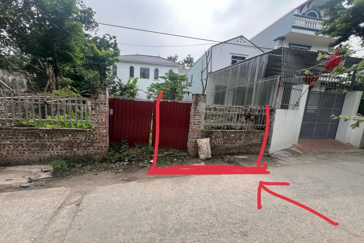 LÔ ĐẤT VỊ TRÍ ĐẸP - GIÁ ƯU ĐÃI cần bán nhanh  lô đất tại xã Bình Minh, TP Hà Nội