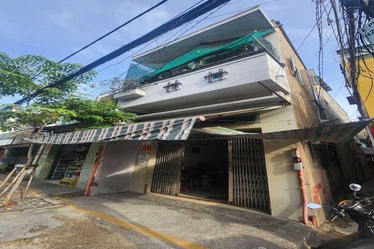 HOT HOT - CẦN BÁN CĂN NHÀ   TẠI đường Phan Thế Hiển,  P.6, Q. 8, TP.Hồ Chí Minh
