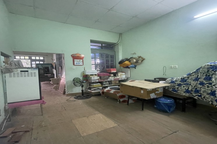 Nhà Cấp 4 Kiên Cố – Hẻm Xe Hơi, Nguyễn Duy Trinh - Phường Phú Hữu – Sổ Đẹp – giá 8 tỷ 5