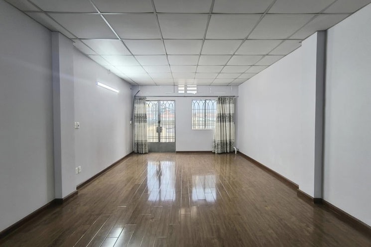 NGAY CONG VIÊN LÀNG HOA GÒ VẤP CÓ NHÀ