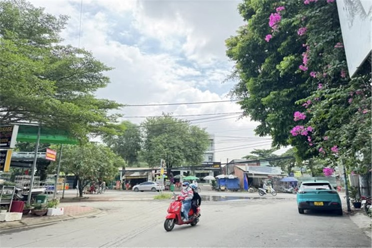 Khu phân lô sát mặt tiền Lã Xuân Oai – chỉ hơn 4 tỷ – diện tích 55m² – ngang 4.5m