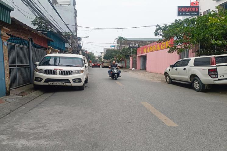 MẶT PHỐ GIANG BIÊN,LONG BIÊN 13tỷ 65m LÔ GÓC Ô TÔ KINH DOANH ĐỈNH