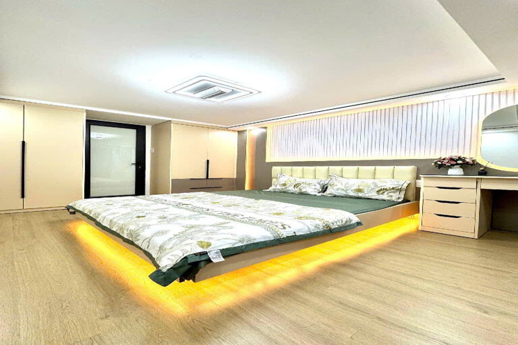 💥 Trung tâm Ba Đình - 61 m - Ngõ nông thẳng tắp - Gần phố - Cách ô tô 80m - Nhà dân mới xây chắc