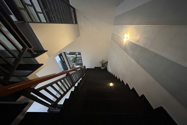 NHÀ CHÍNH CHỦ CẦN BÁN – DŨNG SĨ THANH KHÊ – GẦN BIỂN – KINH DOANH TỐT

🏠 Thông tin nhà:
   •