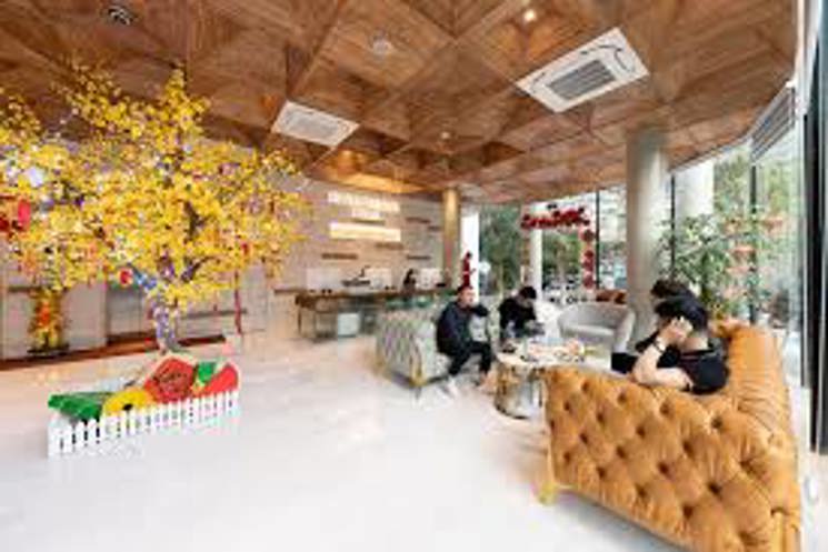 Bán khách sạn tại 9 tầng Cầu Giấy, 300m²  nhà 2 mặt đường Dòng tiền ổn định