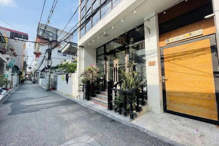 NHÀ ĐẸP VỊ TÍ TRUNG TÂM ĐẦU PHỐ Ngọc Thụy 113m2 X 7 tầng,mặt tiền 5.5m, 27 tỷ Long Biên