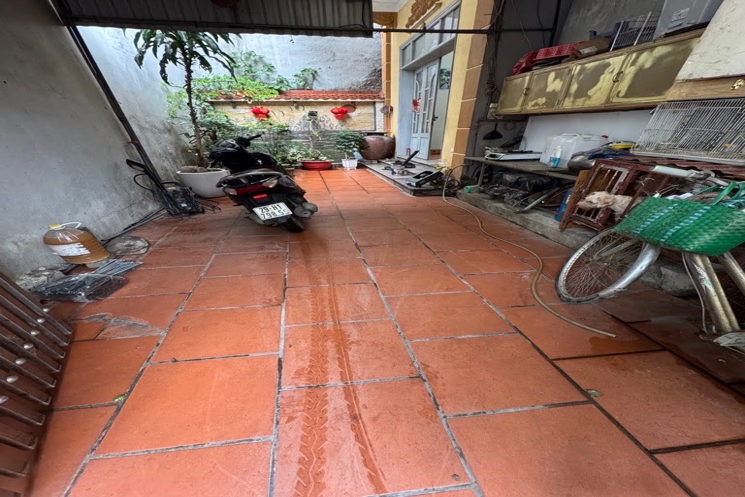 Bán nhà ngõ Khuyến Lương, Trần Phú, Hoàng Mai. DT 50m2, 1 tầng, 1 ngủ. Sổ đỏ chính chủ. Giá 5 tỷ