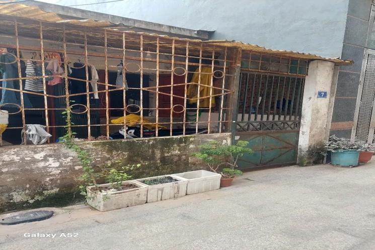 BÁN NHÀ CẤP 4 PHỐ GIẢI PHÓNG – 73M² – GẦN HỒ, GẦN BẾN XE – GIÁ CHỈ 11.9 TỶ
