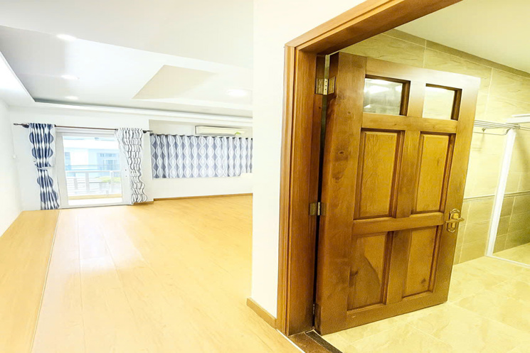16 TỶ: BÁN NHÀ QUẬN 3- TRẦN HƯNG ĐẠO NGUYỄN VĂN CỪ- 4M x 13M- 3 TẦNG XE HƠI TRONG NHÀ.VŨ 0933910039