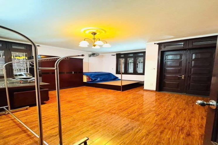 SIÊU PHẨM PHỐ HOÀNG HOA THÁM - 50M2 X 5 TẦNG - Ô TÔ 7 CHỖ VÀO TẬN NƠI - HƠN 11 TỶ