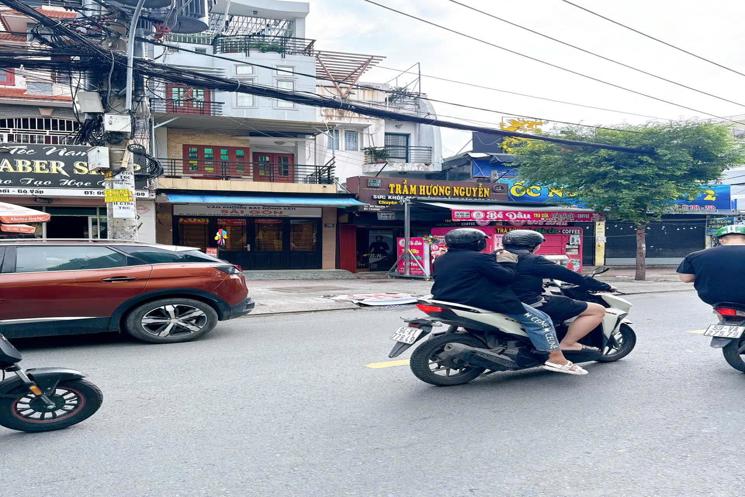 NHÀ MẶT TIỀN KINH DOANH - NGUYỄN VĂN KHỐI P9 - 5X30M -  CHO THUÊ 40TR – CHỈ 16.5 TỶ TL