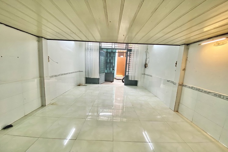 NHÀ CŨ GIÁ MỀM HOÀNG BẬT ĐẠT – CHỈ 4.2 TỶ