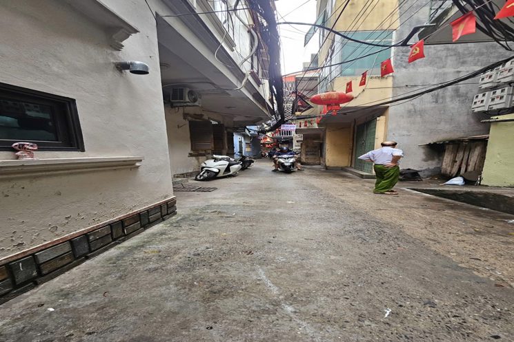 B.ÁN NHÀ TẠI HOÀNG HOA THÁM - NHÀ DÂN XÂY - GIÁ ĐẦU TƯ – DÂN TRÍ CAO - NGÕ RỘNG
