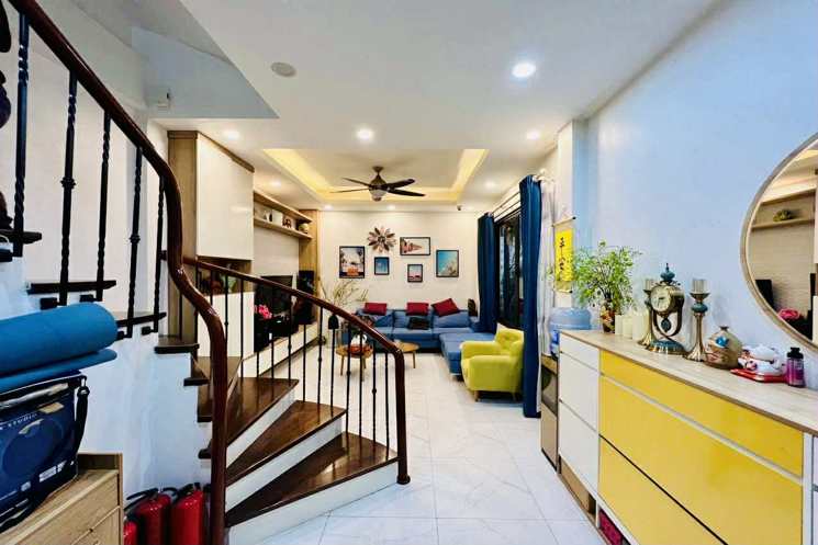 VŨ TÔNG PHAN- 51m2 - Ô tô – Lô góc - Chỉ hơn 8 tỷ