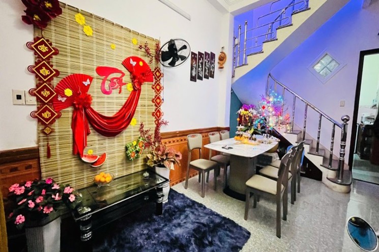 ♣ Nhà gần MT Nguyễn Phước Nguyên, Chợ Tân An, 45m2, 2 tầng cứng sạch, 3PN, 2.xx tỷ