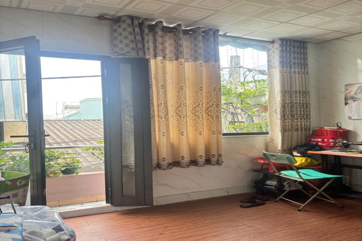 ♣ Nhà gần MT Nguyễn Phước Nguyên, Chợ Tân An, 45m2, 2 tầng cứng sạch, 3PN, 2.xx tỷ
