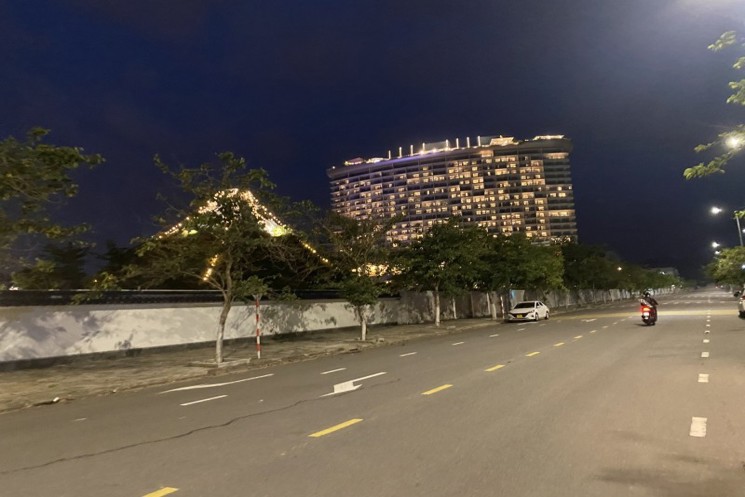 ► Toà Khách Sạn gần Mikazuki, Biển Nguyễn Tất Thành, 250m2, 6 tầng, 30 phòng, 17.x tỷ