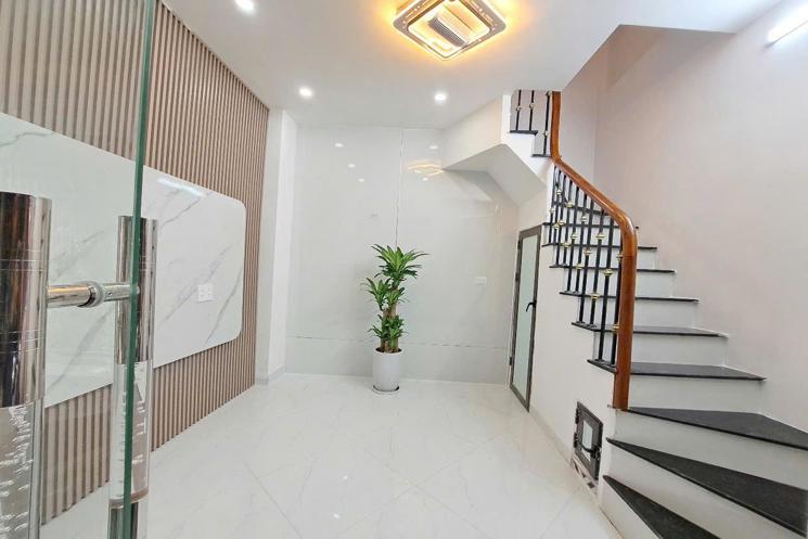 BÁN NHÀ NGUYỄN TRÃI CHỈ 15M2, KINH DOANH TỐT,