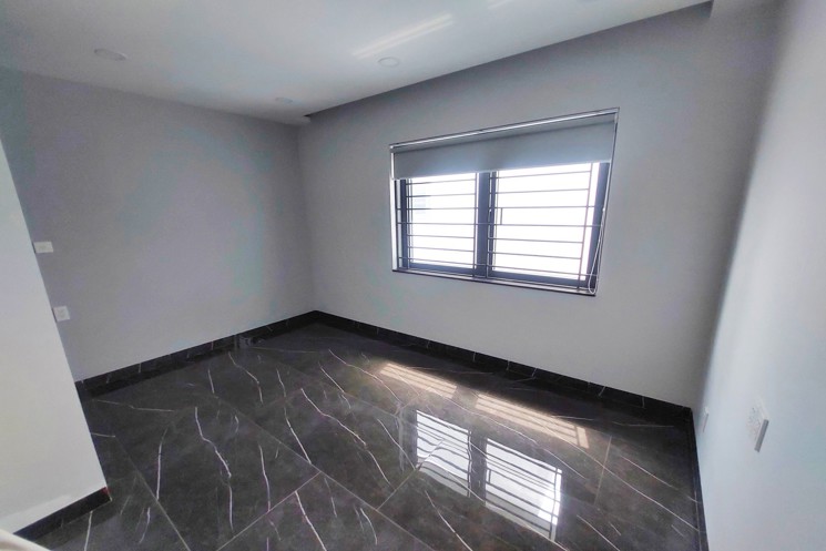 Bưng Ông Thoàn, Phú Hữu -  Nhà 4 tầng Hoàn công đủ, Nội thất đầy đủ, Xe hơi vào nhà, Giá 7,2 Tỷ