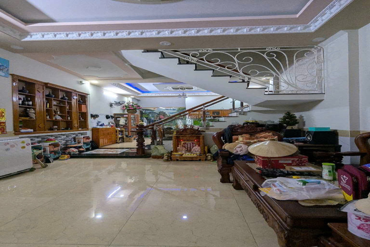 CHỦ BÁN NHÀ GẤP – GIẢM 200 TRIỆU – CHỈ CÒN 7,3 TỶ (CÒN TL)

 Nhà đẹp khu phân lô – Hẻm nhựa 8m – 1