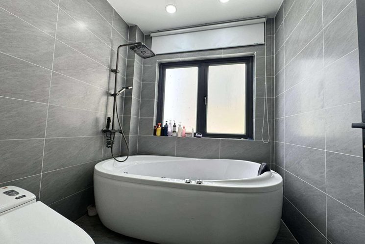 Bán nhà 50m² KDC Đào Tông Nguyên, giá 6.15 tỷ, giáp Q.7, sổ hồng riêng