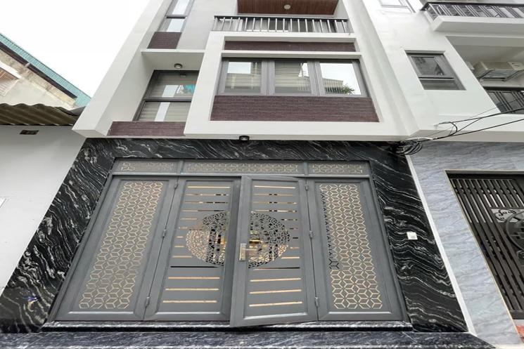 NHÀ MỚI ĐẸP FULL NỘI THẤT Bồ Đề 55m2 X 5 tầng mặt tiền 3.6m,12.5 tỷ Long Biên