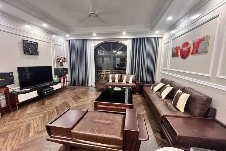 NHÀ ĐẸP MẶT PHỐ Bát Khối 60m2 X 8 tầng mặt tiền 5m, 20.5 tỷ Long Biên.KINH DOANH Ô TÔ QUA VÀO NHÀ
