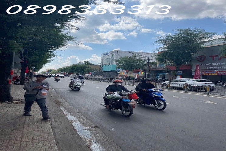 Bán nhà Mặt tiền 146 Bis Trường Chinh, DT 5 x 18m, 4 tầng, gần vòng xoay Lăng Cha Cả, thu nhập ổn