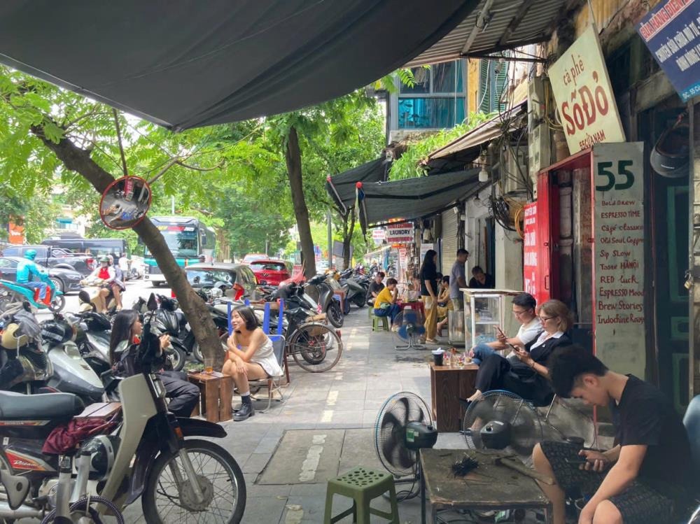 Cho Thuê Nhà Phố Cửa Nam - Vị Trí Đắc Địa, Giá Tốt