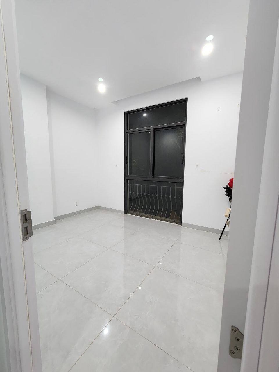 Cho Thuê Nhà Phố Vinhomes Grand Park - Văn Phòng/Ở - Full Nội Thất