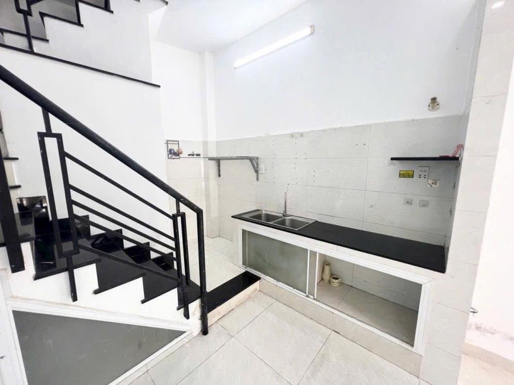 Nhà Nguyên Căn Bình Tân, Giá 7.5tr/tháng - Trương Phước Phan