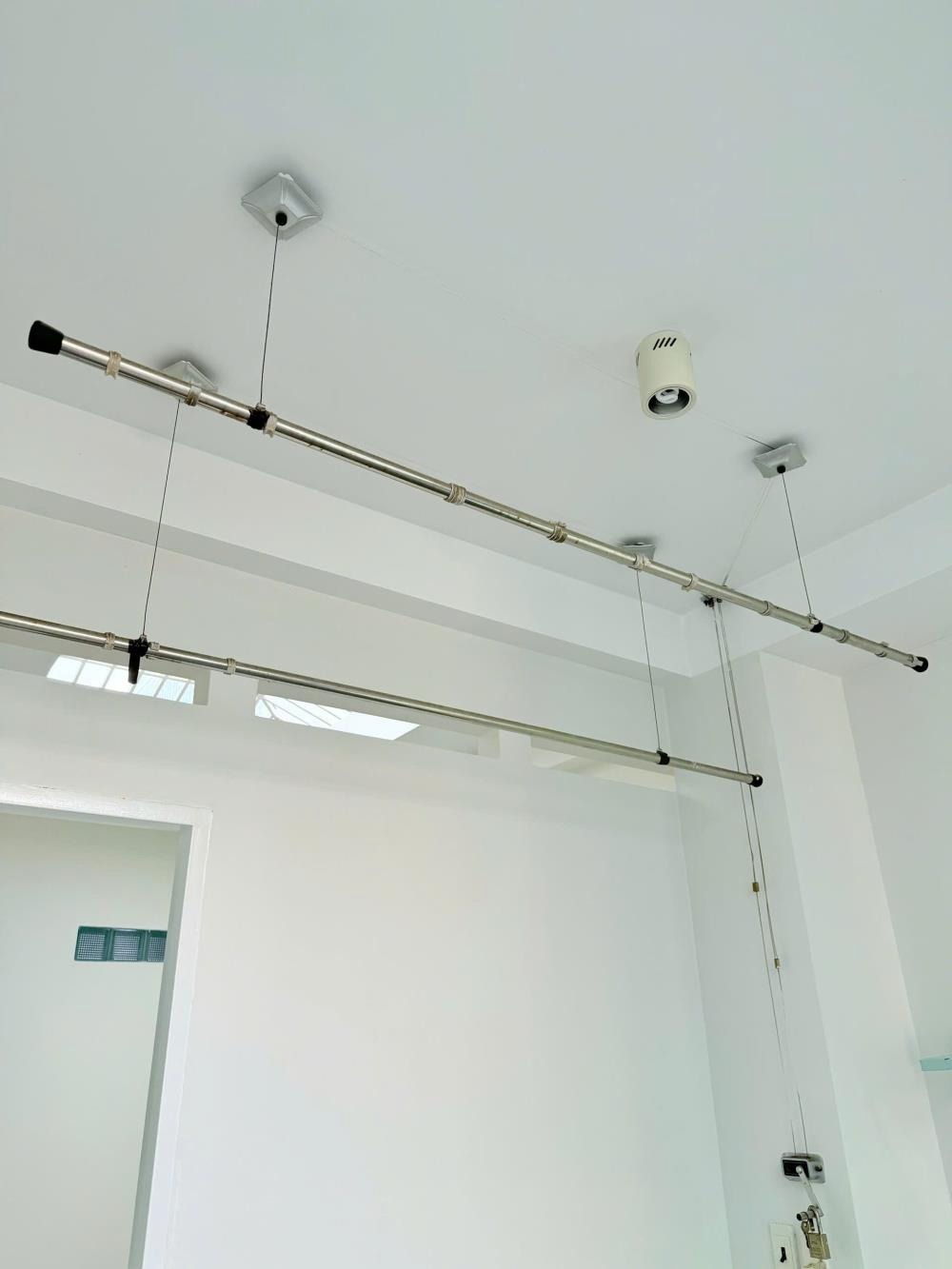 Cho Thuê Nhà Nguyên Căn Phú Nhuận - 24 triệu/tháng - Hẻm Xe Hơi